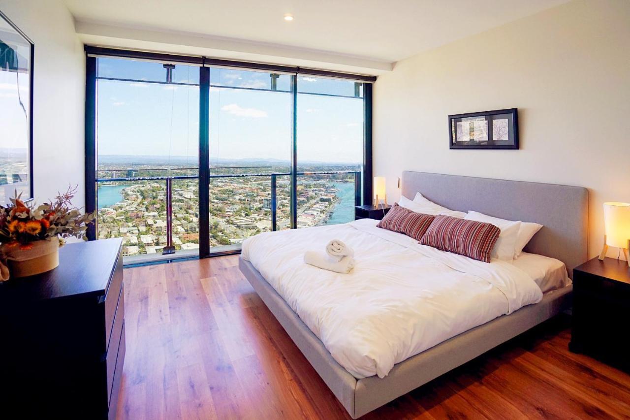 Circle On Cavill Surfers Paradise Apartments-Holiday Paradise Гоулд Коуст Екстериор снимка