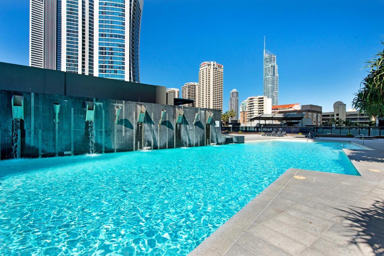 Circle On Cavill Surfers Paradise Apartments-Holiday Paradise Гоулд Коуст Екстериор снимка