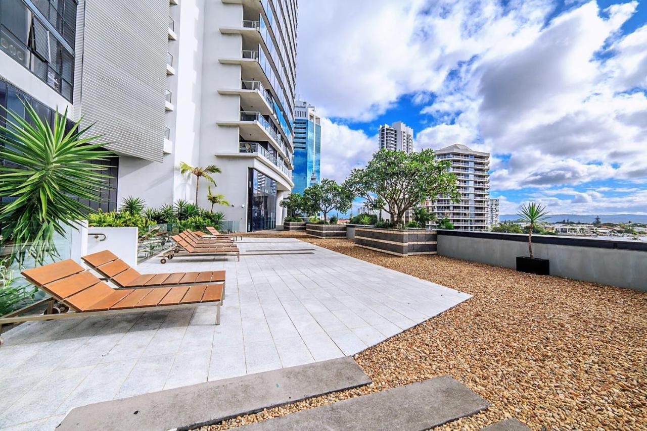 Circle On Cavill Surfers Paradise Apartments-Holiday Paradise Гоулд Коуст Екстериор снимка