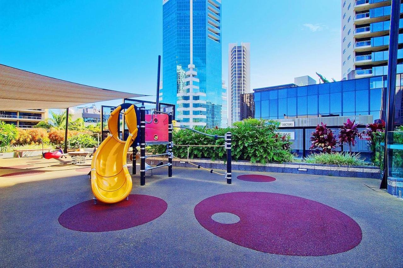 Circle On Cavill Surfers Paradise Apartments-Holiday Paradise Гоулд Коуст Екстериор снимка