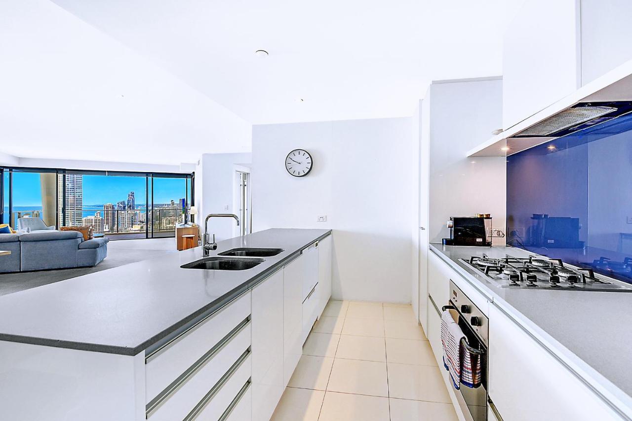 Circle On Cavill Surfers Paradise Apartments-Holiday Paradise Гоулд Коуст Екстериор снимка