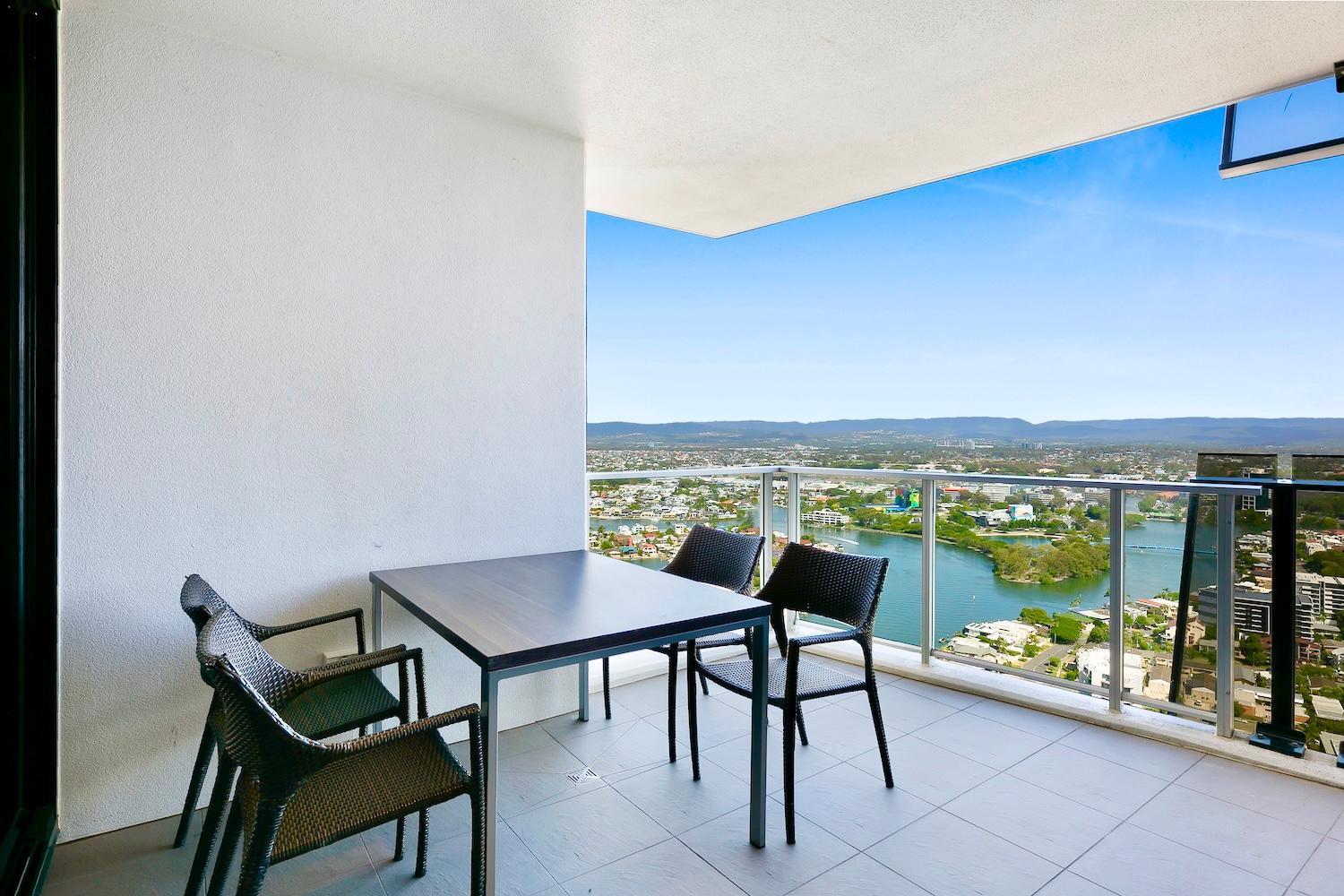 Circle On Cavill Surfers Paradise Apartments-Holiday Paradise Гоулд Коуст Стая снимка