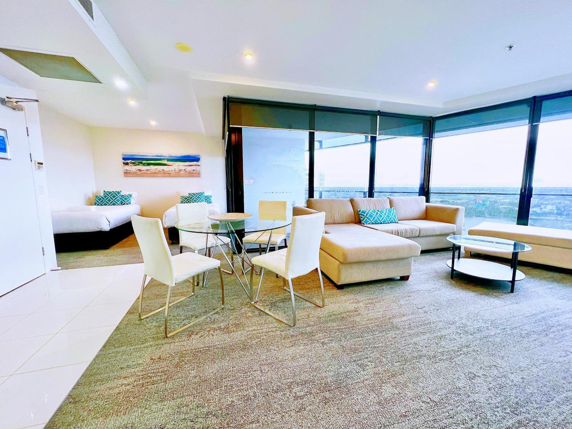 Circle On Cavill Surfers Paradise Apartments-Holiday Paradise Гоулд Коуст Стая снимка